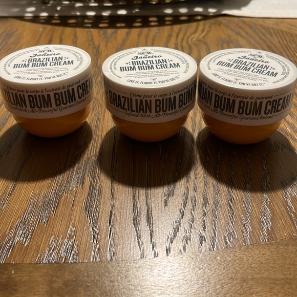 Sol de Janiero Brazilian Bum Bum Cream Lot of 15 2.5 oz each, new and se… - Picture 2 of 3